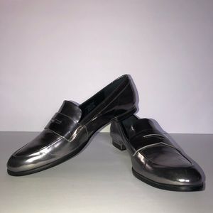 Calvin Klein “Celia”